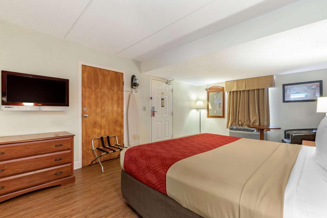 Econo Lodge Inn & Suites Lugoff Exteriör bild