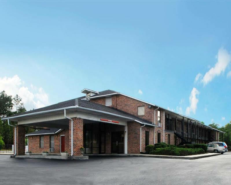 Econo Lodge Inn & Suites Lugoff Exteriör bild
